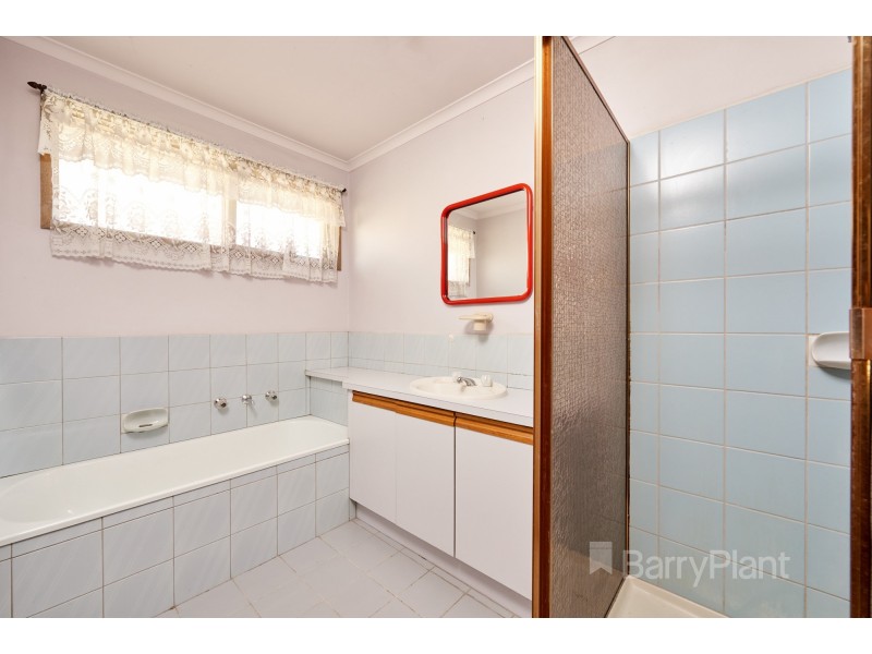 1 Matthew Close, Keysborough VIC 3173