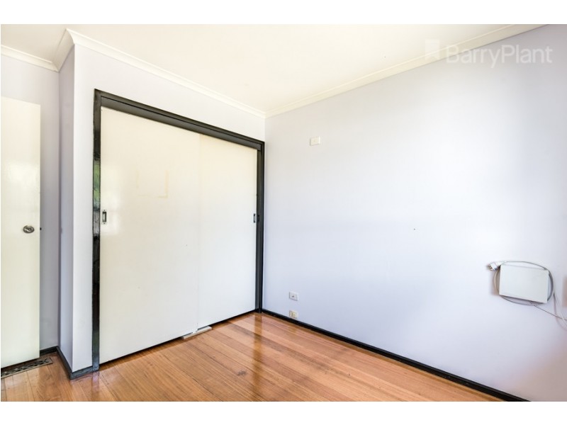 8 Tamar Road, Springvale South VIC 3172