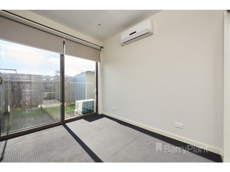 1/25A Leonard Ave, Noble Park VIC 3174