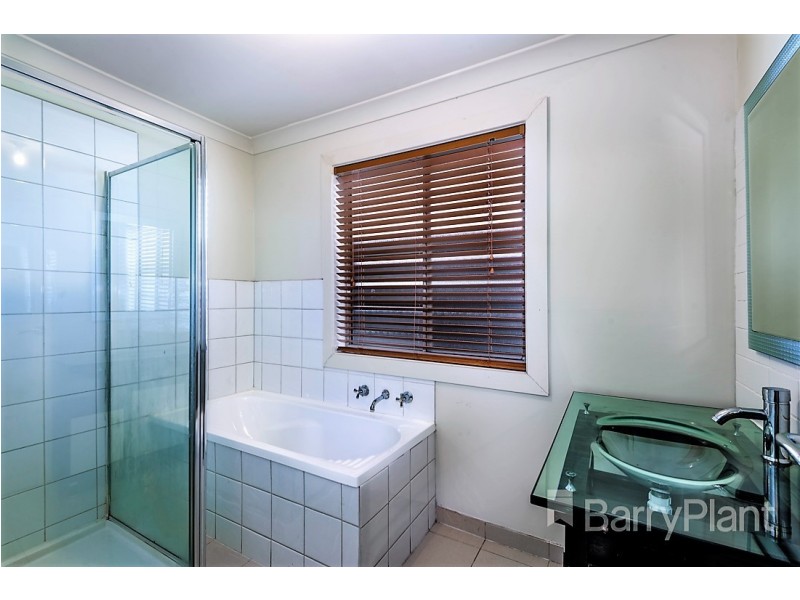 12/32 Stud Road, Dandenong VIC 3175