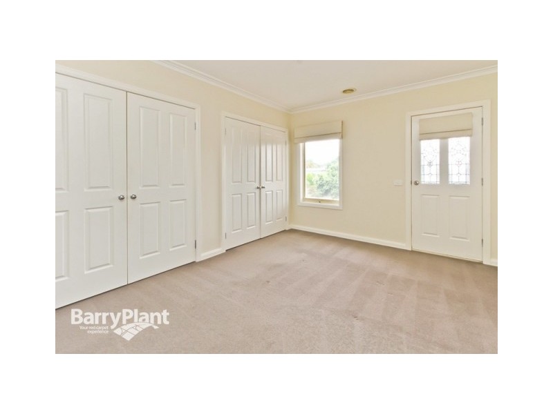 16a Somerset Drive, Dandenong North VIC 3175