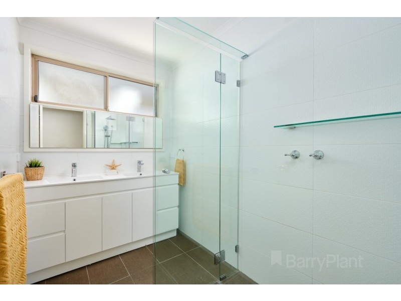 1/64 Buckley Street, Noble Park VIC 3174