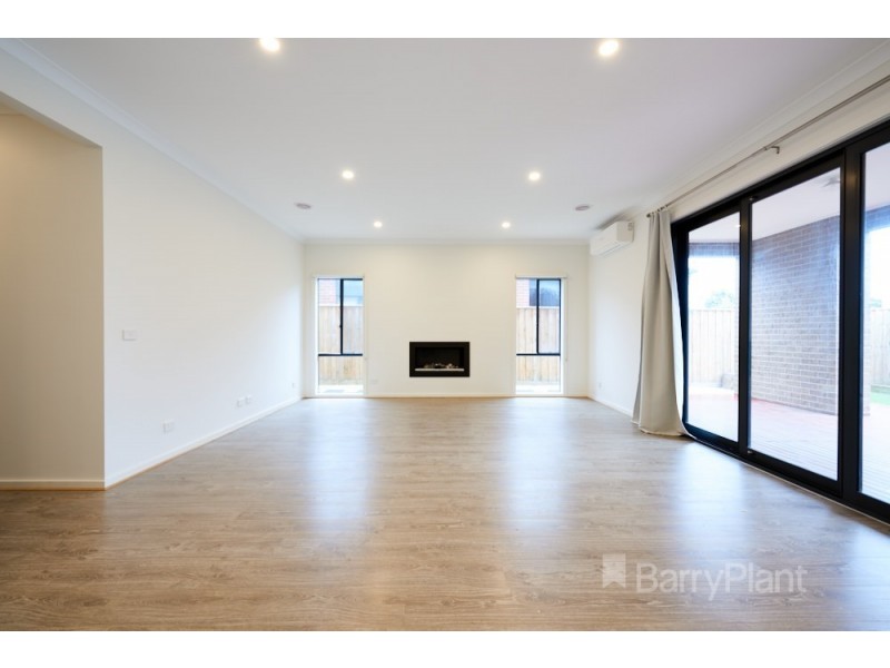 26 Woodland Avenue, Keysborough VIC 3173