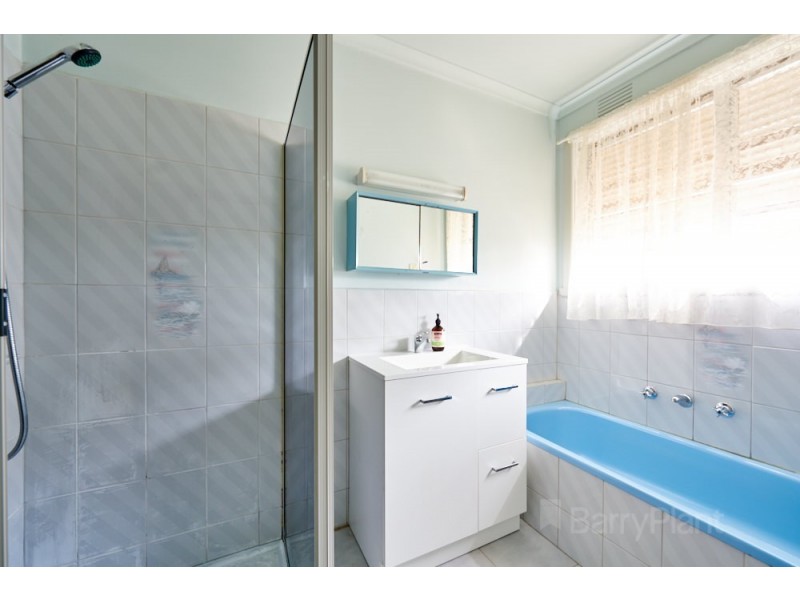 13 Stevenson Avenue, Dandenong North VIC 3175