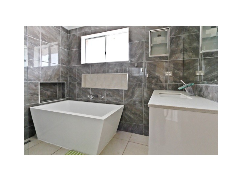 4/1203 Heatherton Road, Noble Park VIC 3174