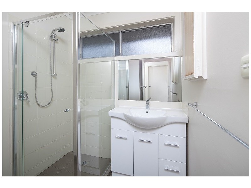 2/4 Maxine Court, Noble Park VIC 3174