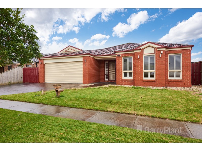 4 Springhill Drive, Cranbourne VIC 3977