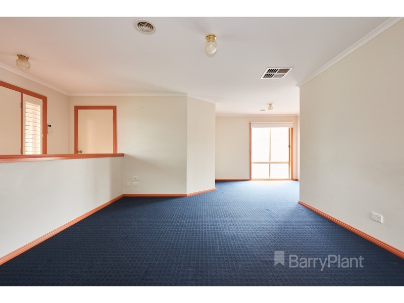 4 Springhill Drive, Cranbourne VIC 3977