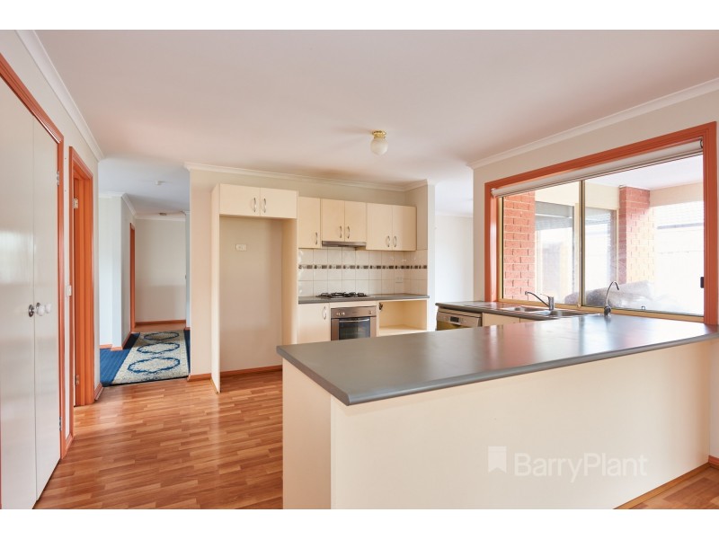 4 Springhill Drive, Cranbourne VIC 3977