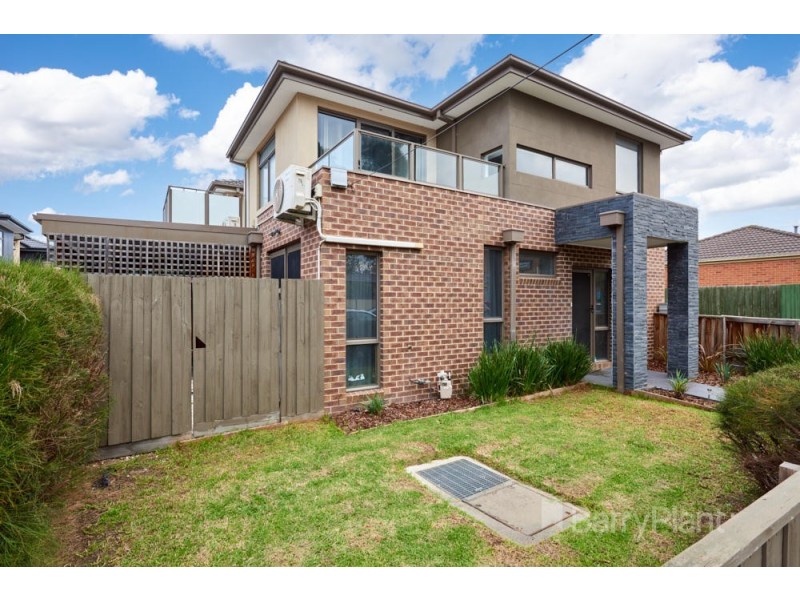 1/2 Mary Street, Springvale VIC 3171