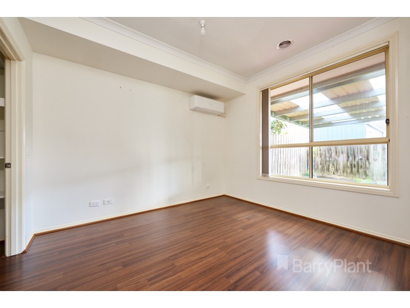 2/8 Scullin Street, Dandenong North VIC 3175