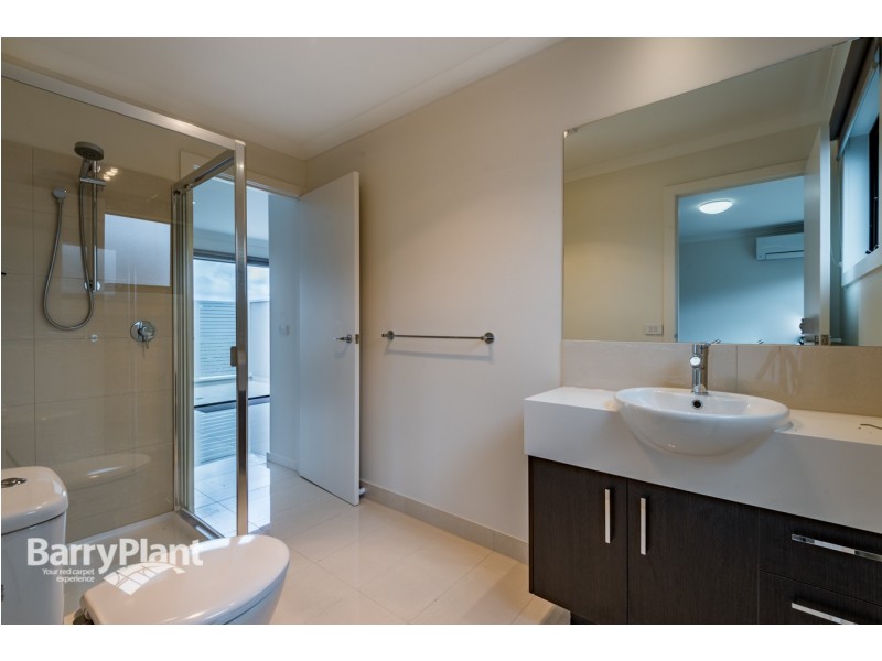 3/13 Wall Street, Noble Park VIC 3174