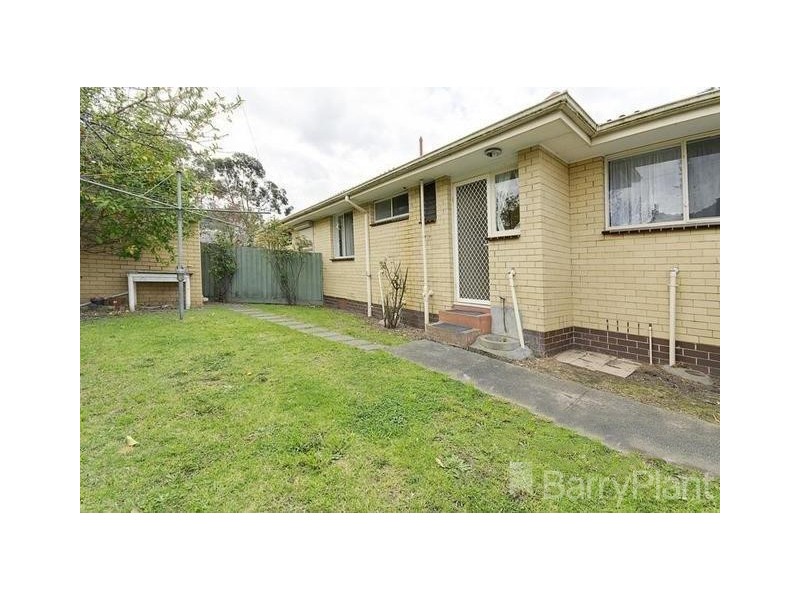 2/94 Douglas Street, Noble Park VIC 3174