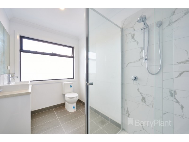 6/4-6 Burrows Avenue, Dandenong VIC 3175