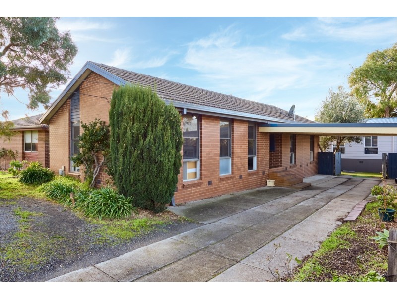 21 Blackmore Street, Dandenong North VIC 3175