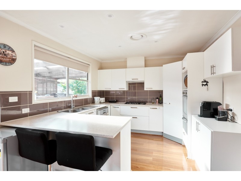 21 Blackmore Street, Dandenong North VIC 3175