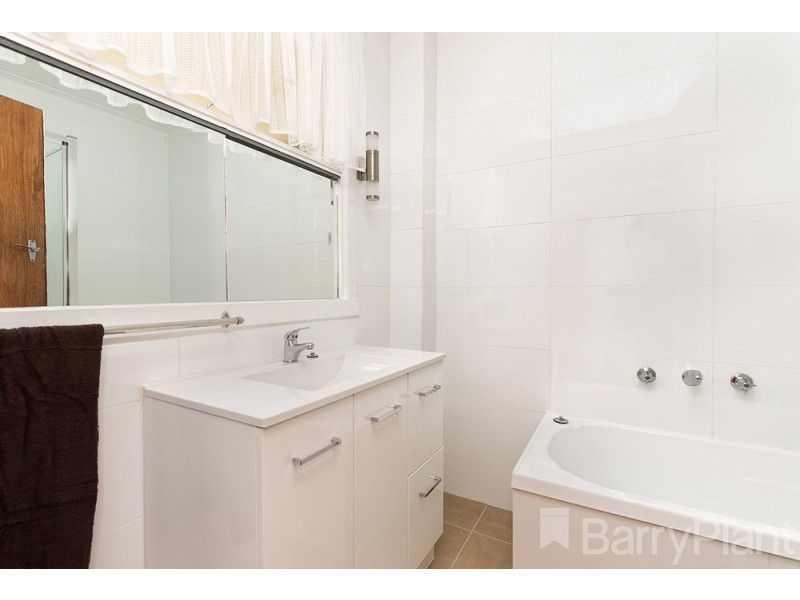 1 Lodge St, Noble Park VIC 3174