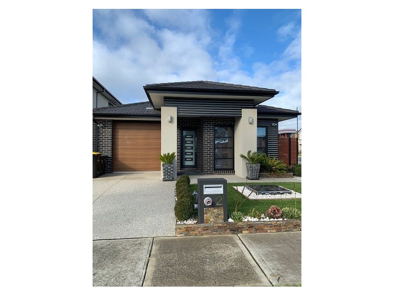 2 Tulip Way, Keysborough VIC 3173