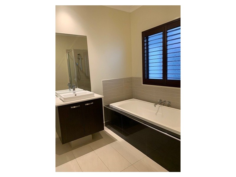 2 Tulip Way, Keysborough VIC 3173