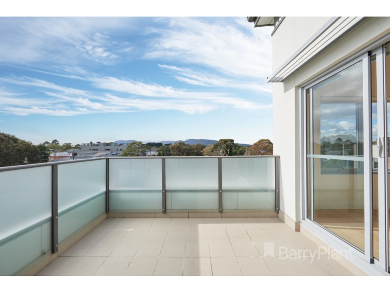 306/436 Stud Road, Wantirna South VIC 3152