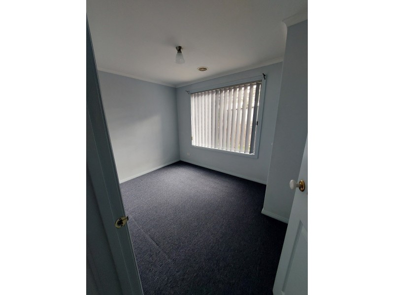 14 Ralph Crescent, Hampton Park VIC 3976