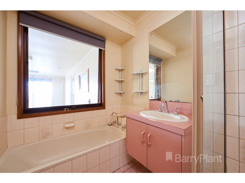 12 Smithfield Court, Keysborough VIC 3173