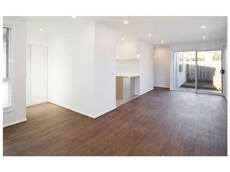 2/24 Jeffers street, Noble Park VIC 3174