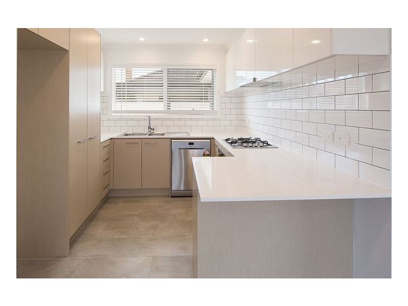 2/24 Jeffers street, Noble Park VIC 3174