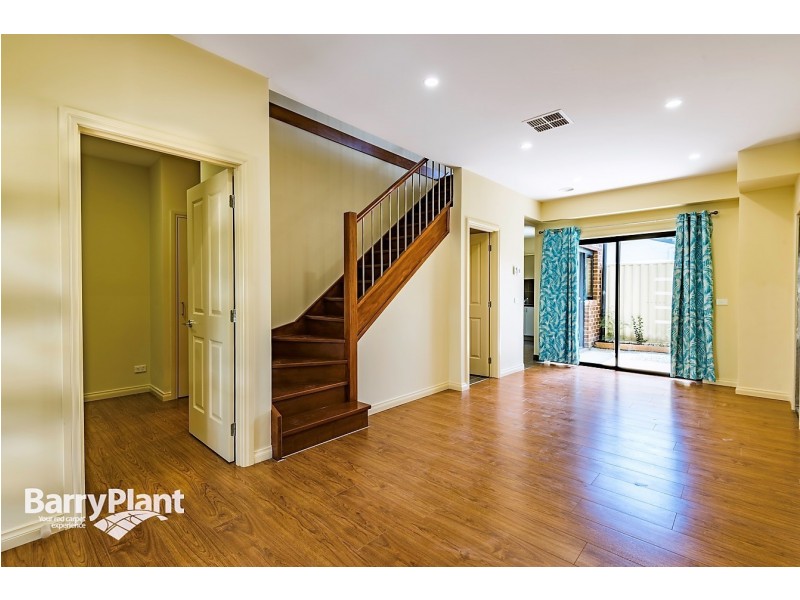 2/7 Ronald Street, Dandenong VIC 3175