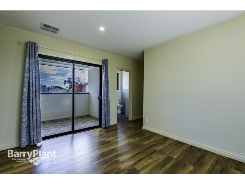 2/7 Ronald Street, Dandenong VIC 3175