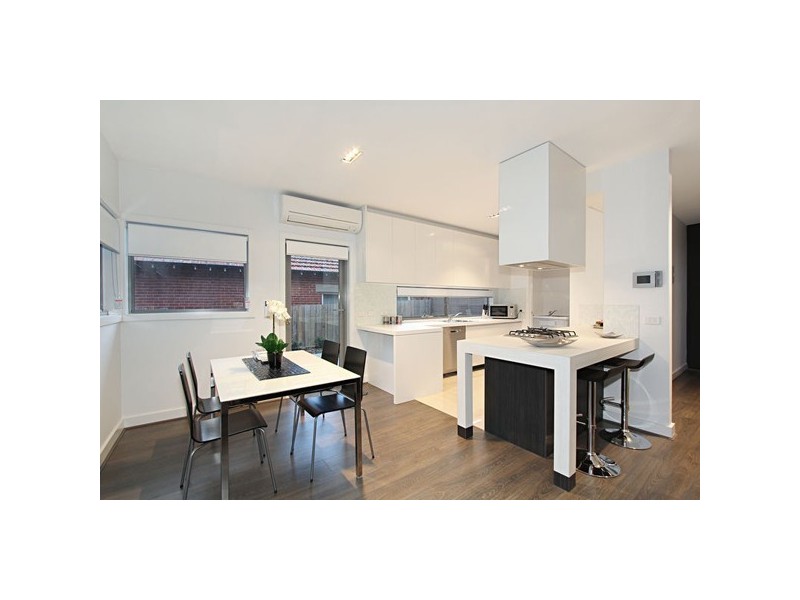 1/7 Heath Avenue, Oakleigh VIC 3166