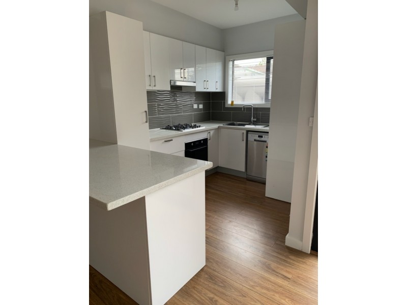 4/3 Chandler Road, Noble Park VIC 3174