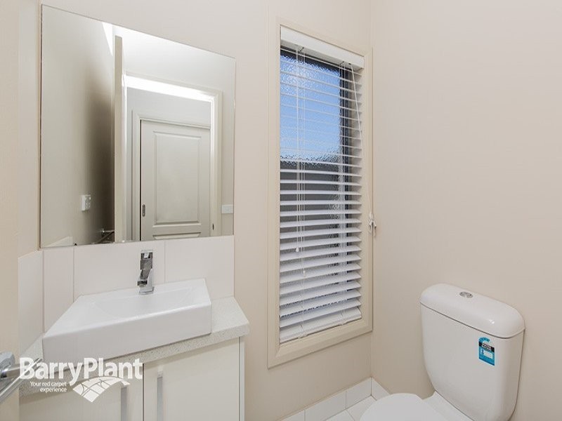 2/6 Kirk Street, Noble Park VIC 3174