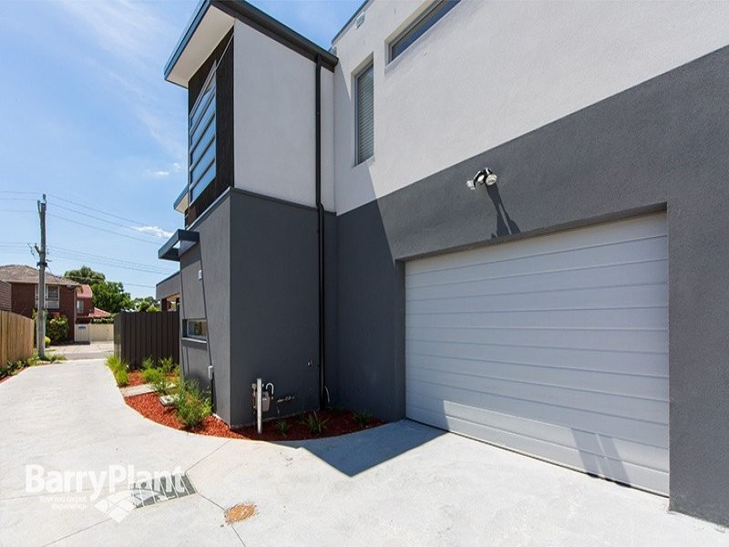 2/6 Kirk Street, Noble Park VIC 3174