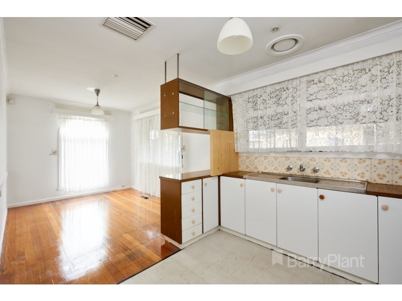 60 Monash Crescent, Clayton South VIC 3169