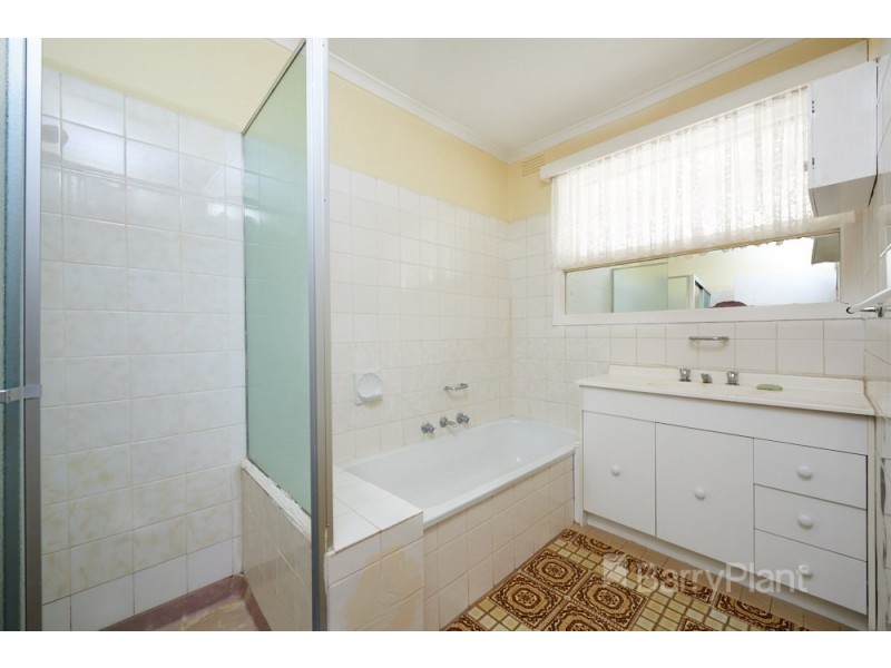 60 Monash Crescent, Clayton South VIC 3169