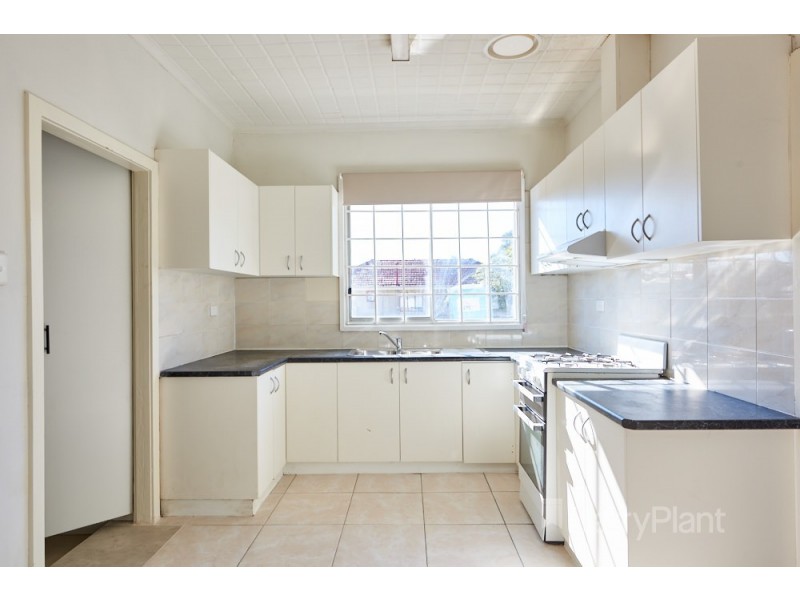 74 Jesson Crescent, Dandenong VIC 3175