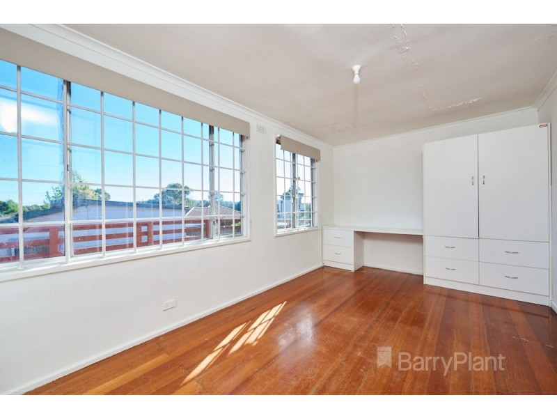 74 Jesson Crescent, Dandenong VIC 3175