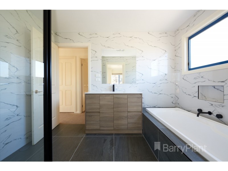 2/73 Bowmore Road, Noble Park VIC 3174