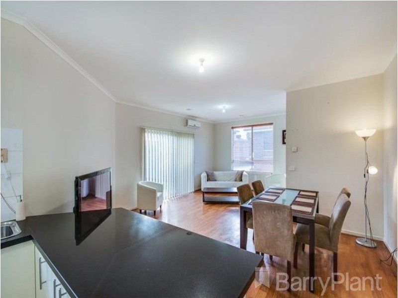 3/8A Dunblane Road, Noble Park VIC 3174