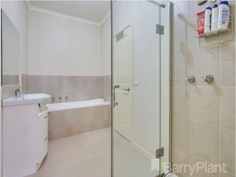 3/8A Dunblane Road, Noble Park VIC 3174