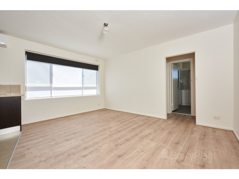 6/7 Leonard Ave, Noble Park VIC 3174