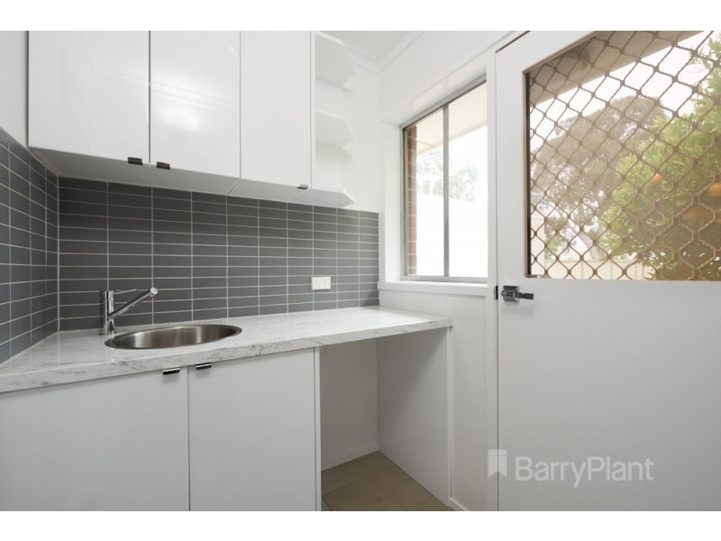 2/20 Erica Street, Springvale VIC 3171