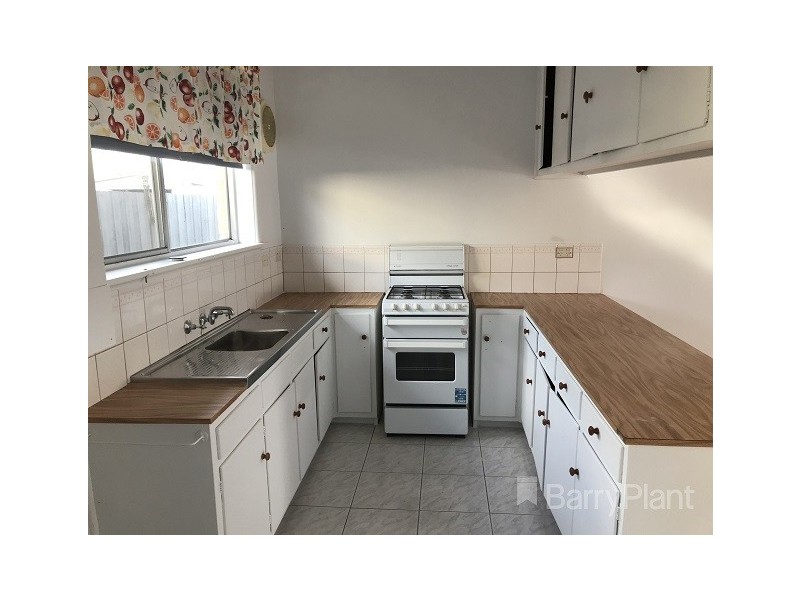 4/4A Colonsay Road, Springvale VIC 3171