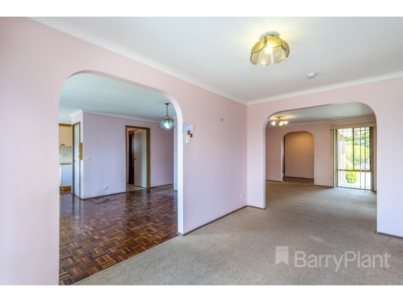 4 Fitzgerald Road, Hallam VIC 3803