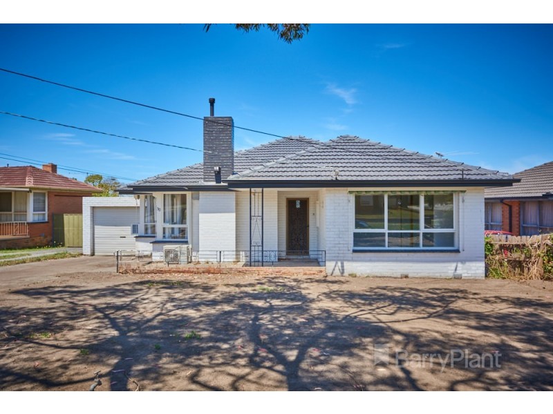 30 Dangerfield Drive, Springvale South VIC 3172