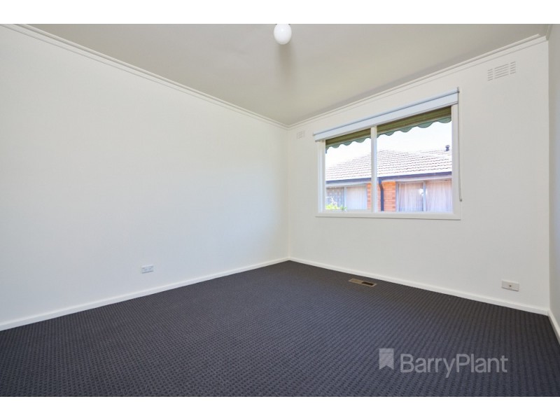 30 Dangerfield Drive, Springvale South VIC 3172