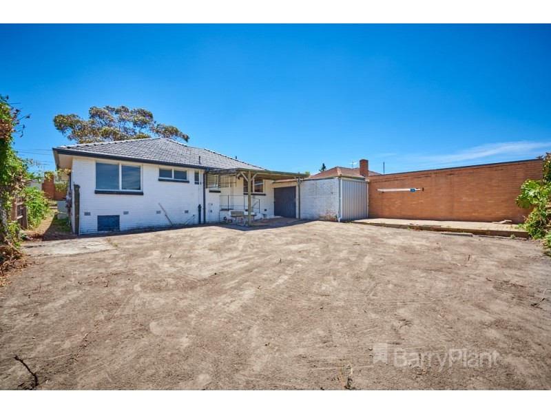 30 Dangerfield Drive, Springvale South VIC 3172