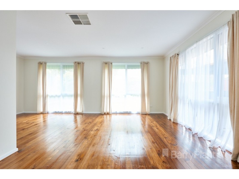 2 Clay Court, Noble Park North VIC 3174