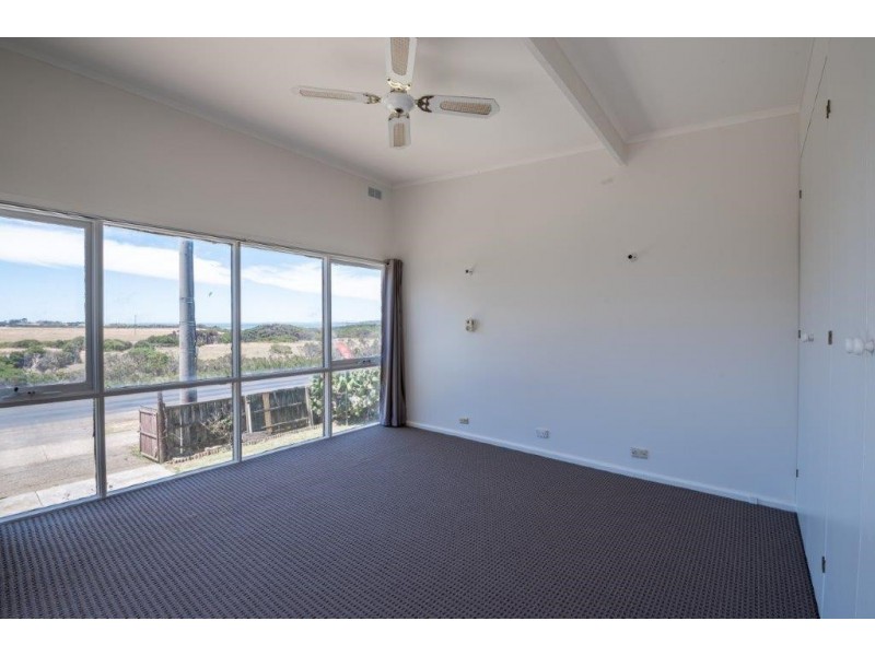59 Phillip Island Rd, Surf Beach VIC 3922